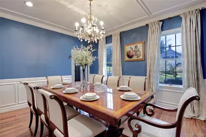 50 Davis Lane, Roslyn, NY 11576 - Photo 10