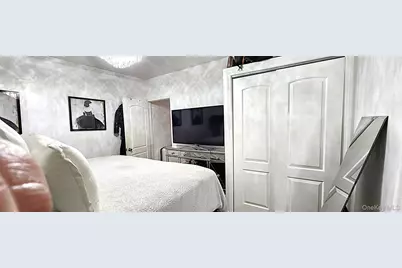 290 Roberts Avenue, Yonkers, NY 10703 - Photo 12