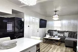 290 Roberts Ave, Yonkers, NY 10703 - Photo 2