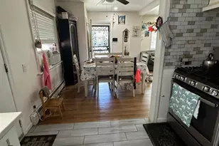 613 Adams Ave, Hempstead, NY 11552 - Photo 38