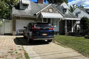 613 Adams Ave, Hempstead, NY 11552 - Photo 20