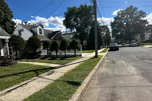 613 Adams Ave, Hempstead, NY 11552 - Photo 2