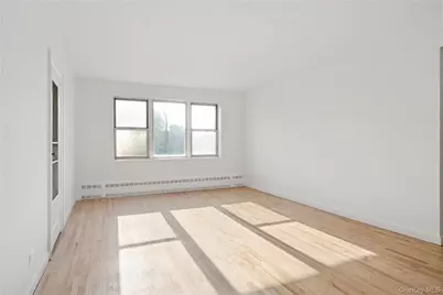 3701 Henry Hudson Parkway #3B, Bronx, NY 10463 - Photo 10