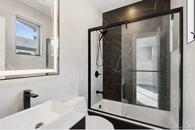 259-03 81st Avenue, Glen Oaks, NY 11004 - Photo 24