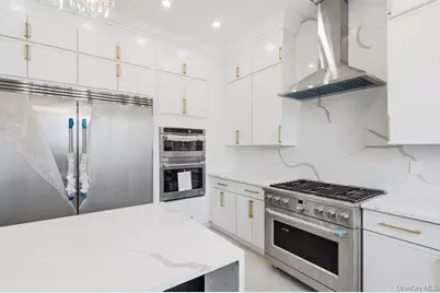 259-03 81st Avenue, Glen Oaks, NY 11004 - Photo 12