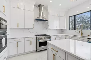 259-03 81st Ave, Glen Oaks, NY 11004 - Photo 10