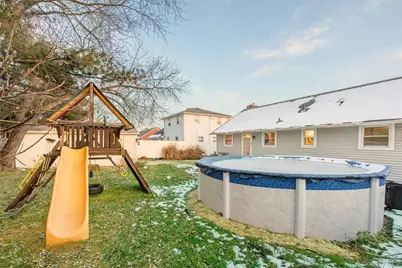 70 Princess Street, Hicksville, NY 11801 - Photo 28