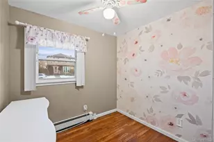 70 Princess St, Hicksville, NY 11801 - Photo 12