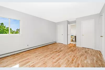 227 N Walnut Street, Massapequa, NY 11758 - Photo 4