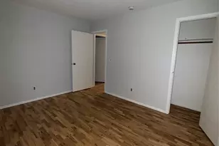 227 N Walnut St, Massapequa, NY 11758 - Photo 10