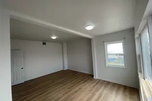 46 Gordon St, Yonkers, NY 10701 - Photo 2