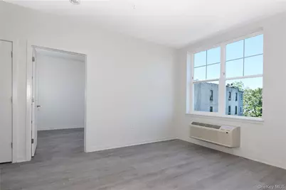 56 Prospect Street #410, Yonkers, NY 10701 - Photo 2