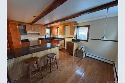144 Beach Avenue, Bellmore, NY 11710 - Photo 6