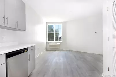 56 Prospect Street #506, Yonkers, NY 10701 - Photo 2