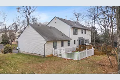 25 Cherokee Rd, East Brunswick Township, NJ 08816 - Photo 34