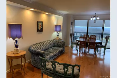 269-10 17K Grand Central Parkway #17K, Floral Park, NY 11005 - Photo 30