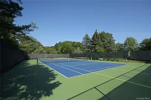 10 Hampton Way, Woodbury, NY 11797 - Photo 24