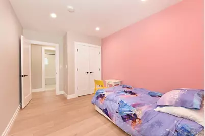 115 N Bergen Place, Freeport, NY 11520 - Photo 26