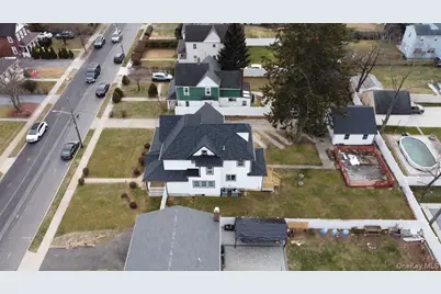 115 N Bergen Place, Freeport, NY 11520 - Photo 38