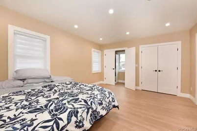 115 N Bergen Place, Freeport, NY 11520 - Photo 18