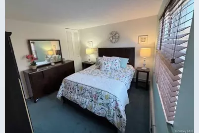 4716 Wilshire #k-16, Oakdale, NY 11769 - Photo 2