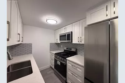 306 Hamilton Avenue #1st Flr, Hewlett, NY 11557 - Photo 6