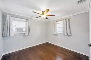 178 Missouri Ave, Bay Shore, NY 11706 - Photo 4