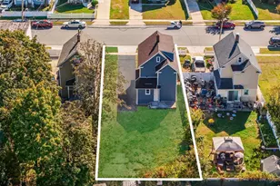 23 Maple Ave, Hempstead, NY 11550 - Photo 22