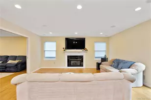 107 James St, Massapequa, NY 11758 - Photo 18