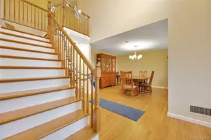 107 James St, Massapequa, NY 11758 - Photo 4