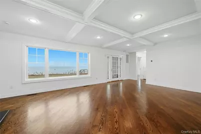 20845 Soundview Avenue, Southold, NY 11971 - Photo 8