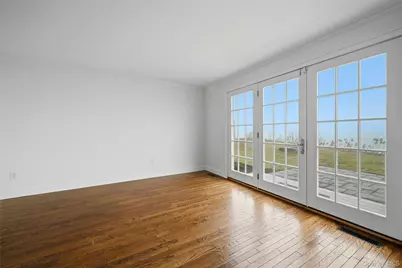 20845 Soundview Avenue, Southold, NY 11971 - Photo 18