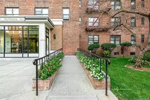 100-11 67th Rd, Forest Hills, NY 11375 - Photo 2