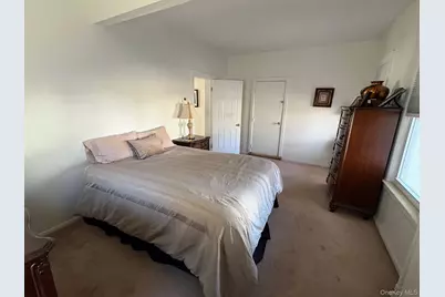 108 Elizabeth Street, Floral Park, NY 11001 - Photo 18