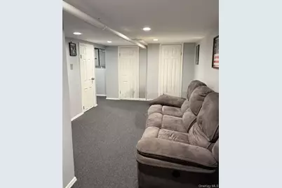 108 Elizabeth Street, Floral Park, NY 11001 - Photo 28