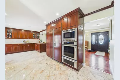 803 Michele Lane, Wantagh, NY 11793 - Photo 6