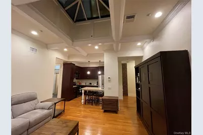 377 New York Avenue #C, Huntington, NY 11743 - Photo 4