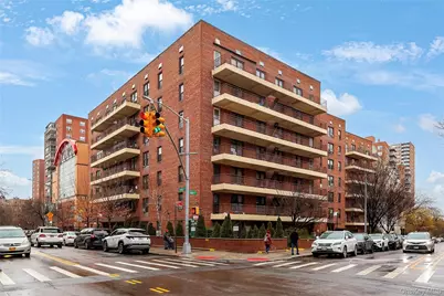 137-10 Franklin Avenue #L1, Flushing, NY 11354 - Photo 2