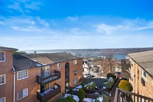 351 N Broadway, Yonkers, NY 10701 - Photo 4