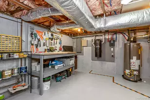 503 Wading River Rd, Manorville, NY 11949 - Photo 36