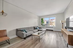 35-24 72nd St, Jackson Heights, NY 11372 - Photo 2