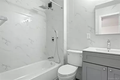 152-18 Union Turnpike #6D, Flushing, NY 11367 - Photo 20