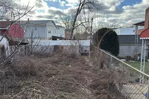 124-12 7th Ave, College Point, NY 11356 - Photo 16