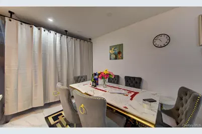 114-48 200th Street, Saint Albans, NY 11412 - Photo 6