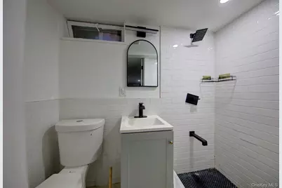 114-48 200th Street, Saint Albans, NY 11412 - Photo 8