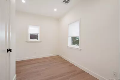 38 S Front Street, Farmingdale, NY 11735 - Photo 12