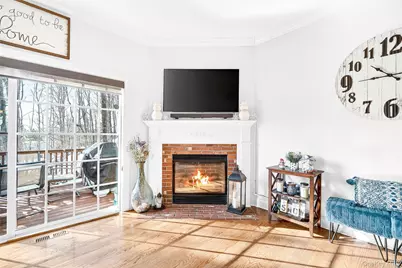 102 Villa Court, Carmel, NY 10512 - Photo 18