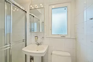 2046 Hancock Ave, North Bellmore, NY 11710 - Photo 22