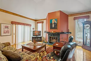 2046 Hancock Ave, North Bellmore, NY 11710 - Photo 12