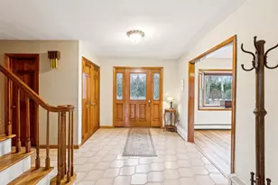 5 Linda Ct, Oyster Bay, NY 11771 - Photo 12